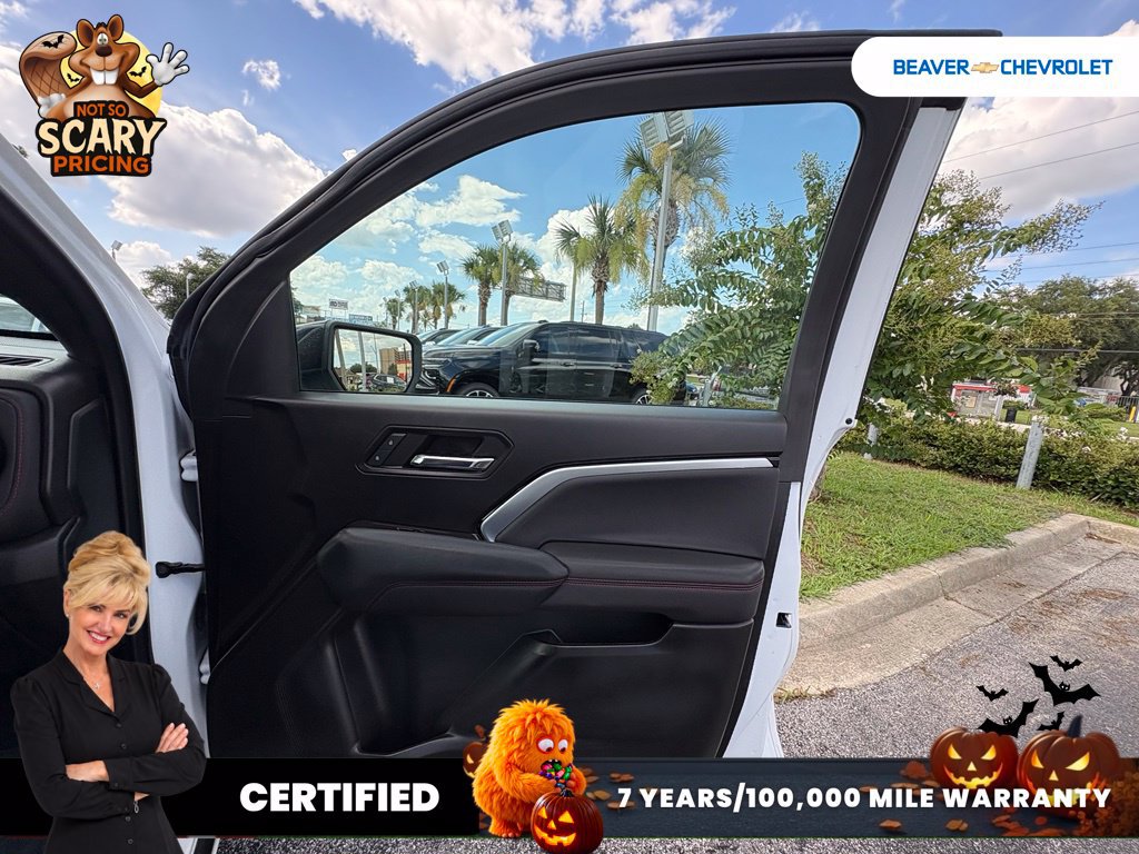 Used 2024 Chevrolet Colorado Z71 w/ Advanced Trailering Package AWD/4WD image 28