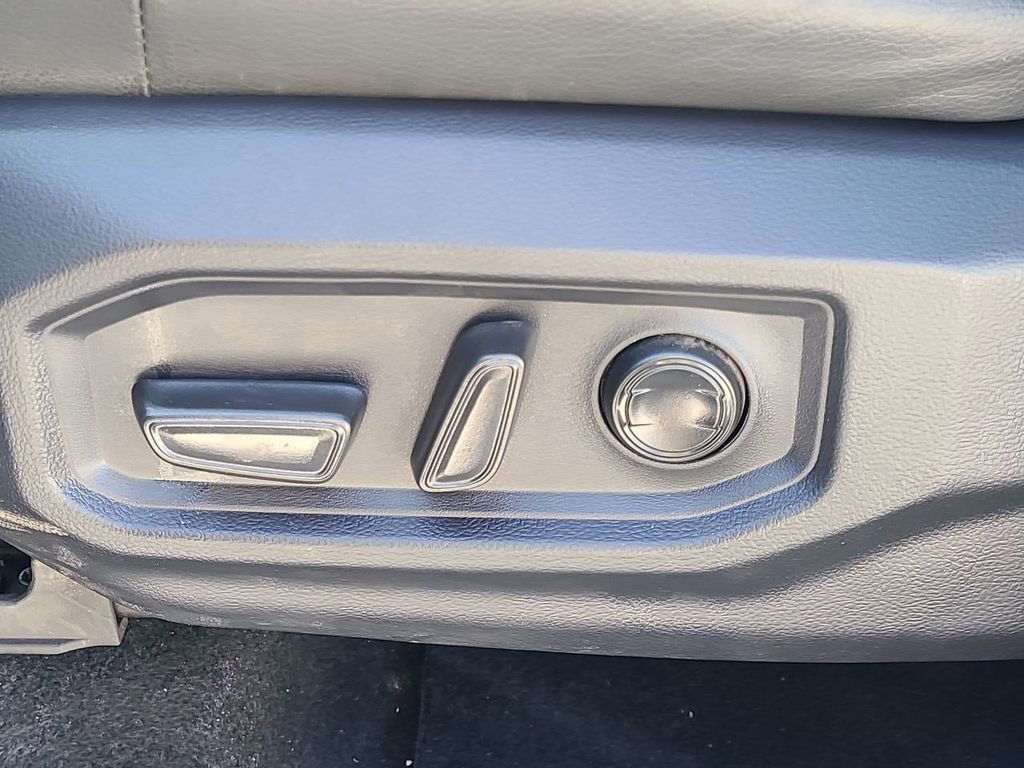 Used 2023 Toyota Tundra Limited image 26