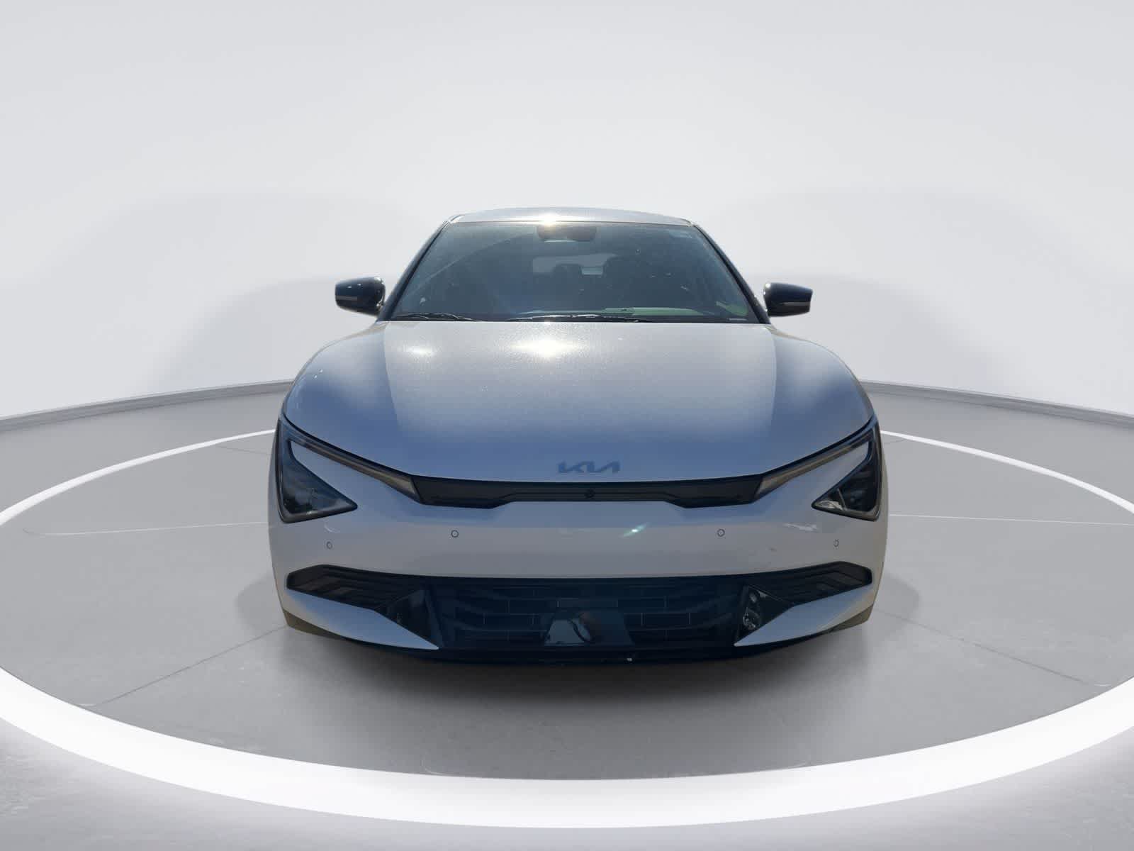 New 2026 Kia EV6 Wind RWD image 3