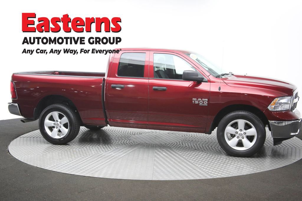 Used 2024 RAM 1500 Classic SLT AWD/4WD image 42