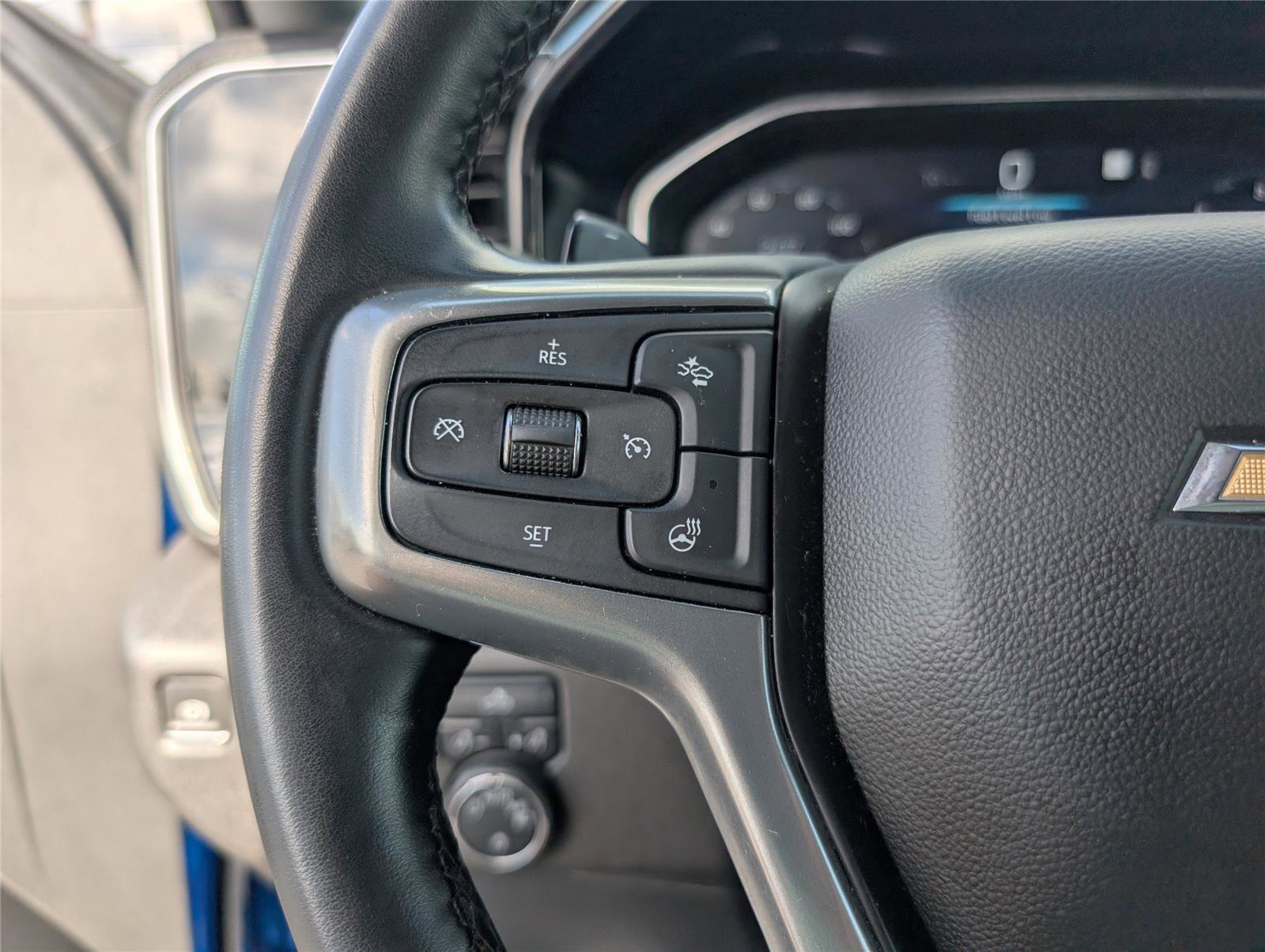 Used 2023 Chevrolet Silverado 1500 LT image 26