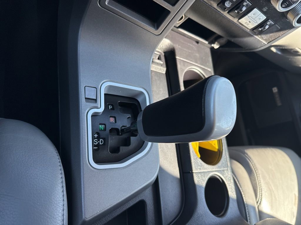 Used 2017 Toyota Sequoia Limited w/ Safety & Convenience Package image 16