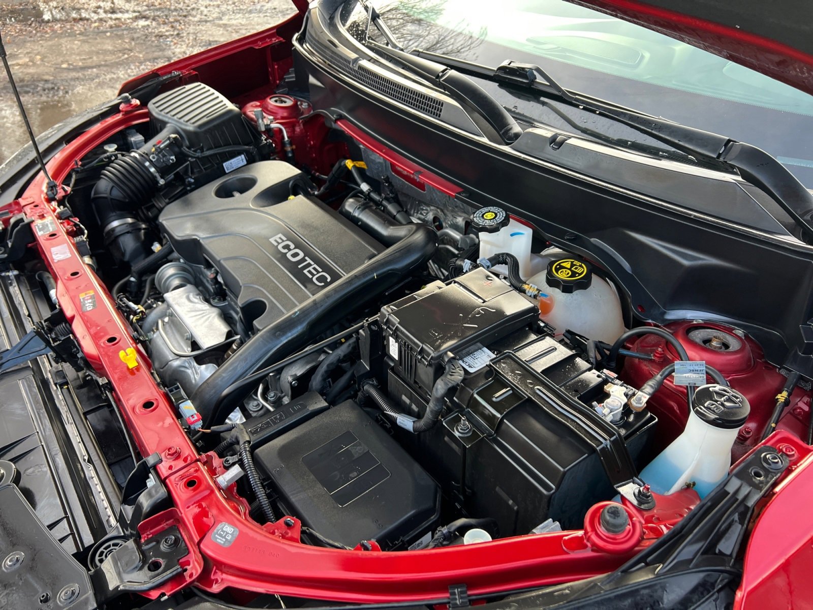 Used 2022 Chevrolet Equinox RS w/ RS Leather Package image 38