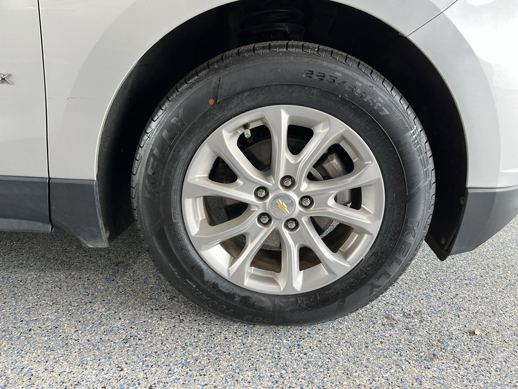 Used 2018 Chevrolet Equinox LT image 34