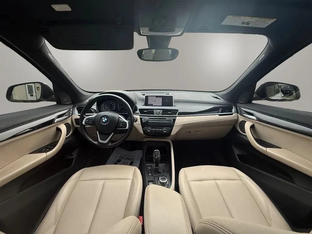 Used 2021 BMW X1 xDrive28i w/ Premium Package AWD/4WD image 9