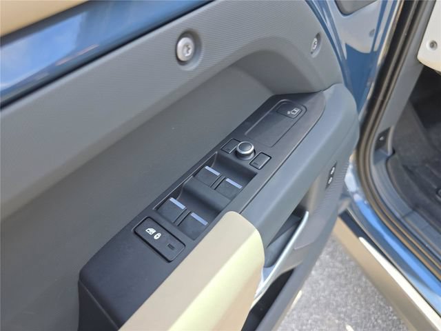 Used 2021 Land Rover Defender 110 S AWD/4WD image 20