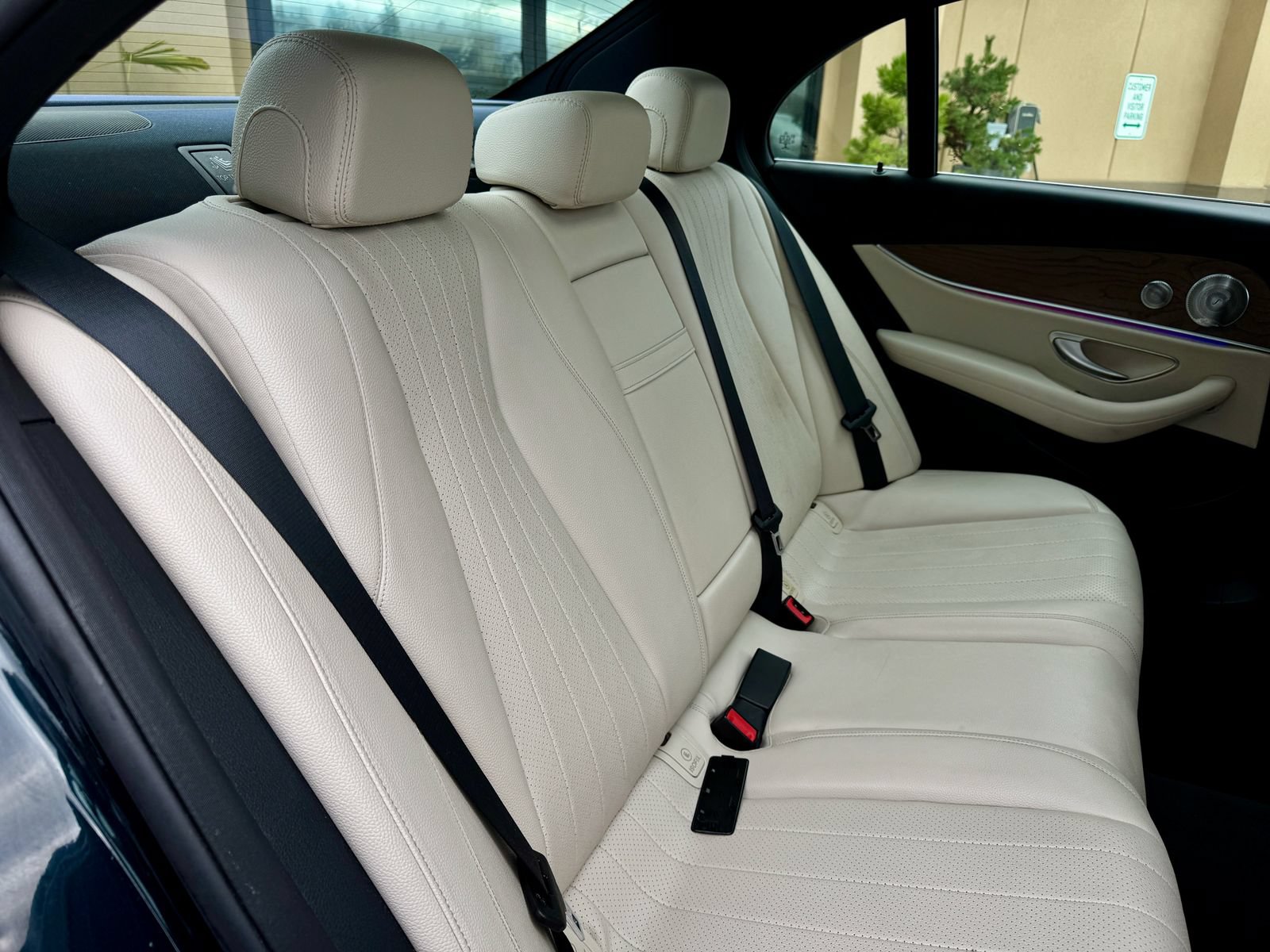 Used 2017 Mercedes-Benz E 300 image 19