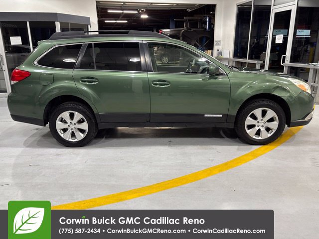Used 2010 Subaru Outback 2.5i Premium AWD/4WD image 7