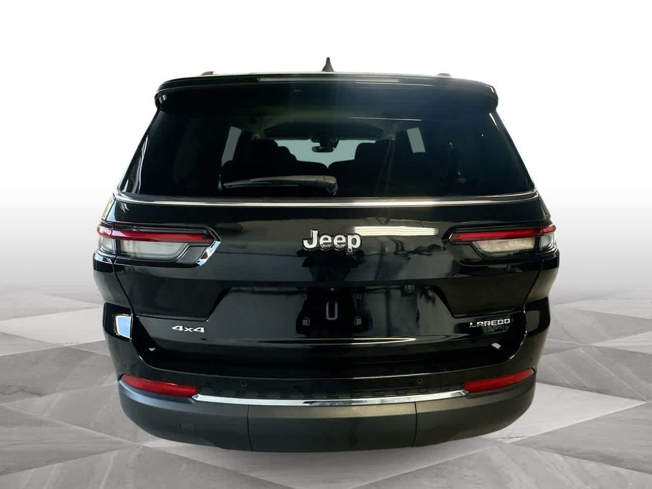 Used 2023 Jeep Grand Cherokee L Laredo AWD/4WD image 7