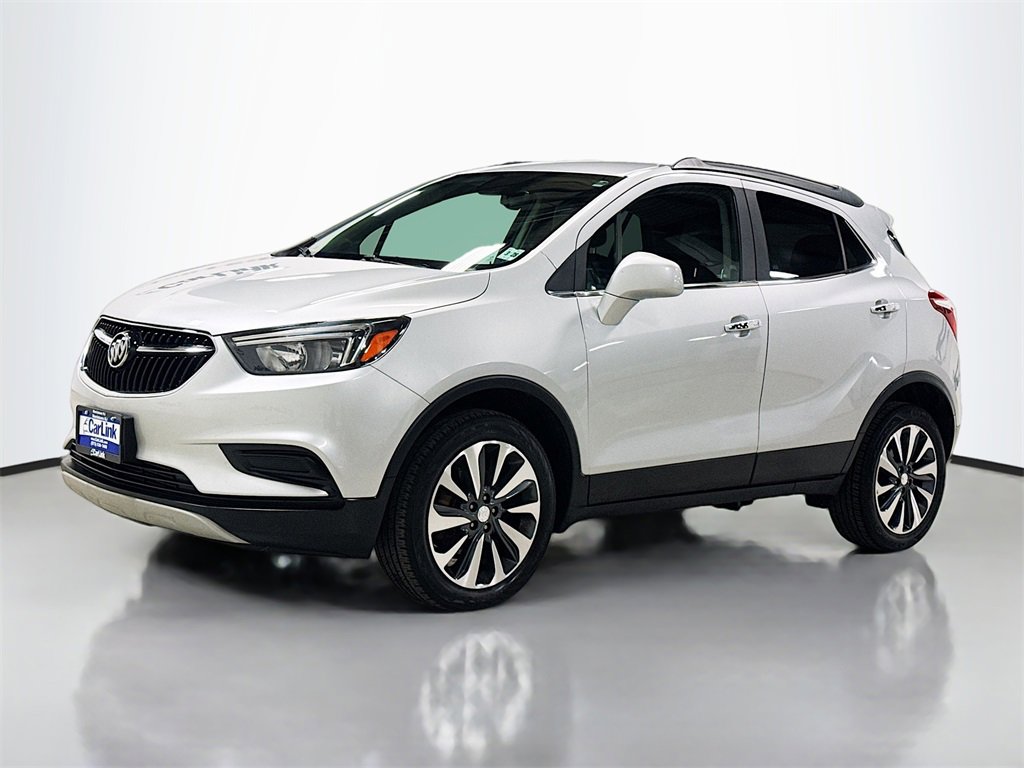 Used 2022 Buick Encore Preferred w/ Safety Package image 3