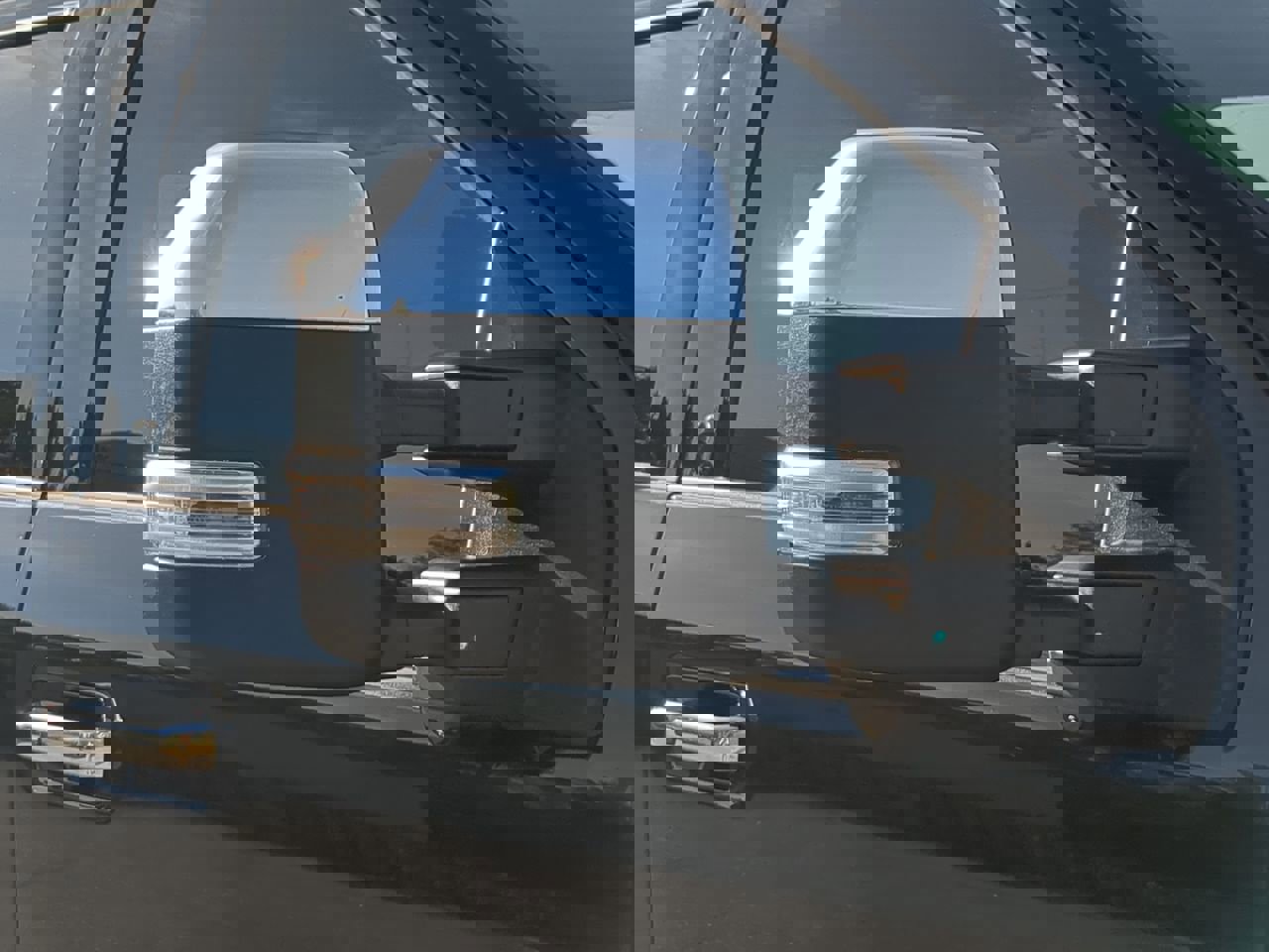 Used 2019 Ford F350 Platinum w/ Platinum Ultimate Package image 10