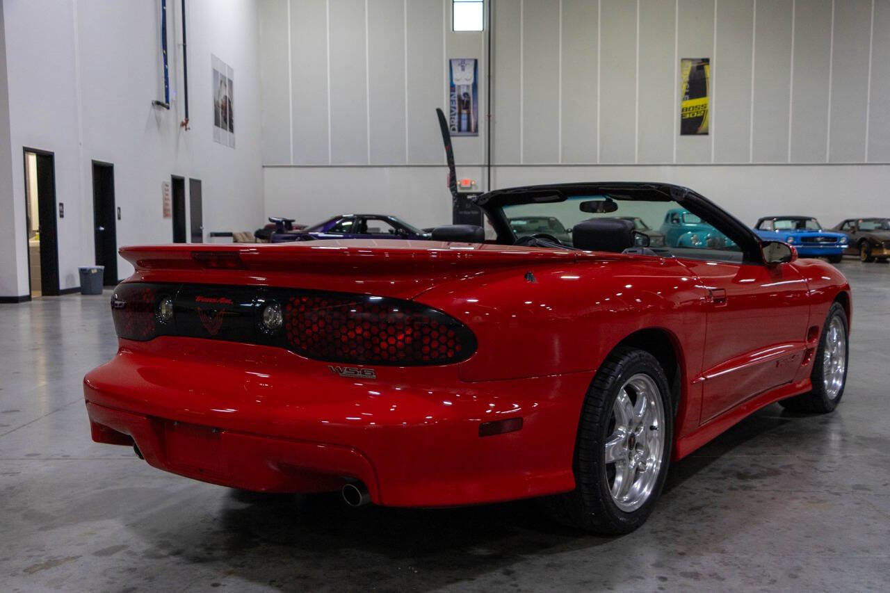 Used 2001 Pontiac Firebird Trans Am RWD image 6