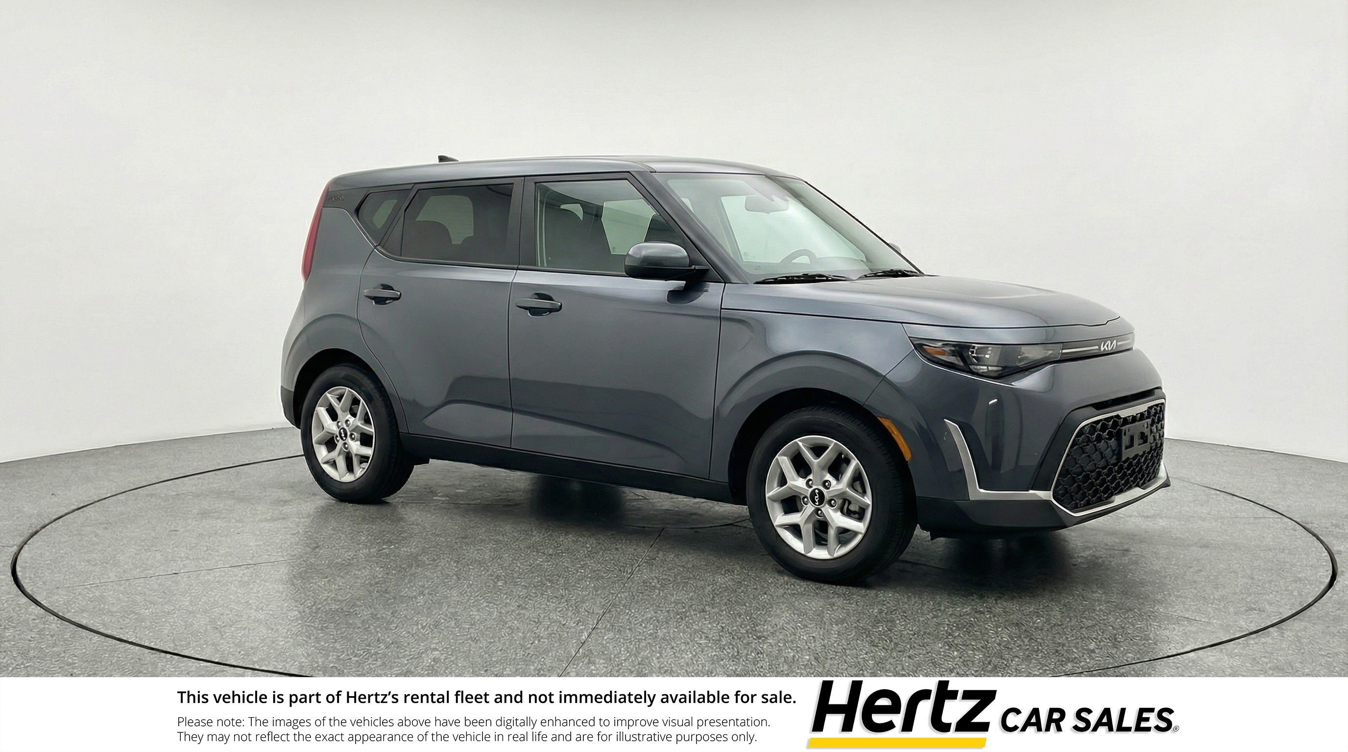 Used 2025 Kia Soul LX w/ LX Technology Package FWD image 1