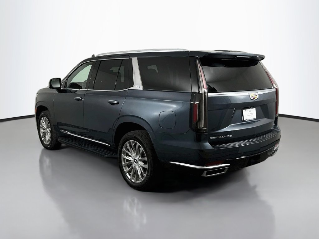 Used 2021 Cadillac Escalade Premium Luxury AWD/4WD image 5