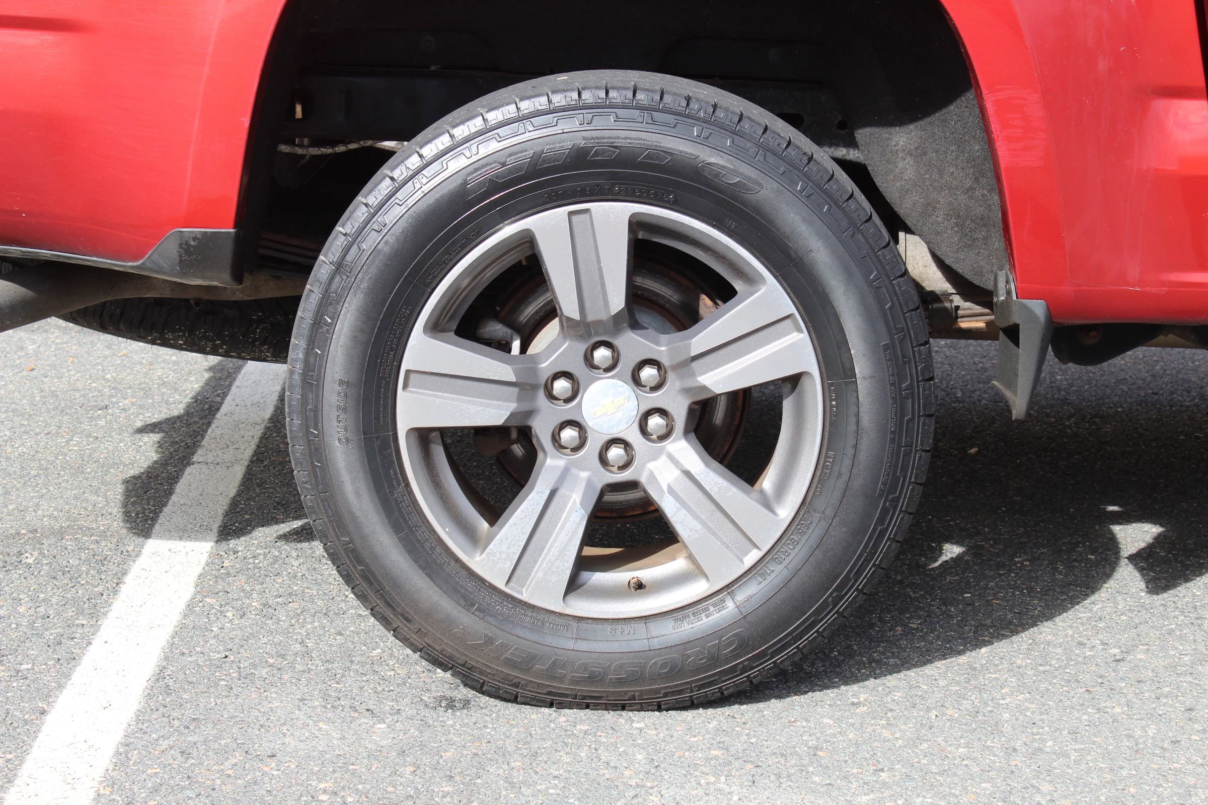 Used 2015 Chevrolet Colorado LT w/ Luxury Package image 35