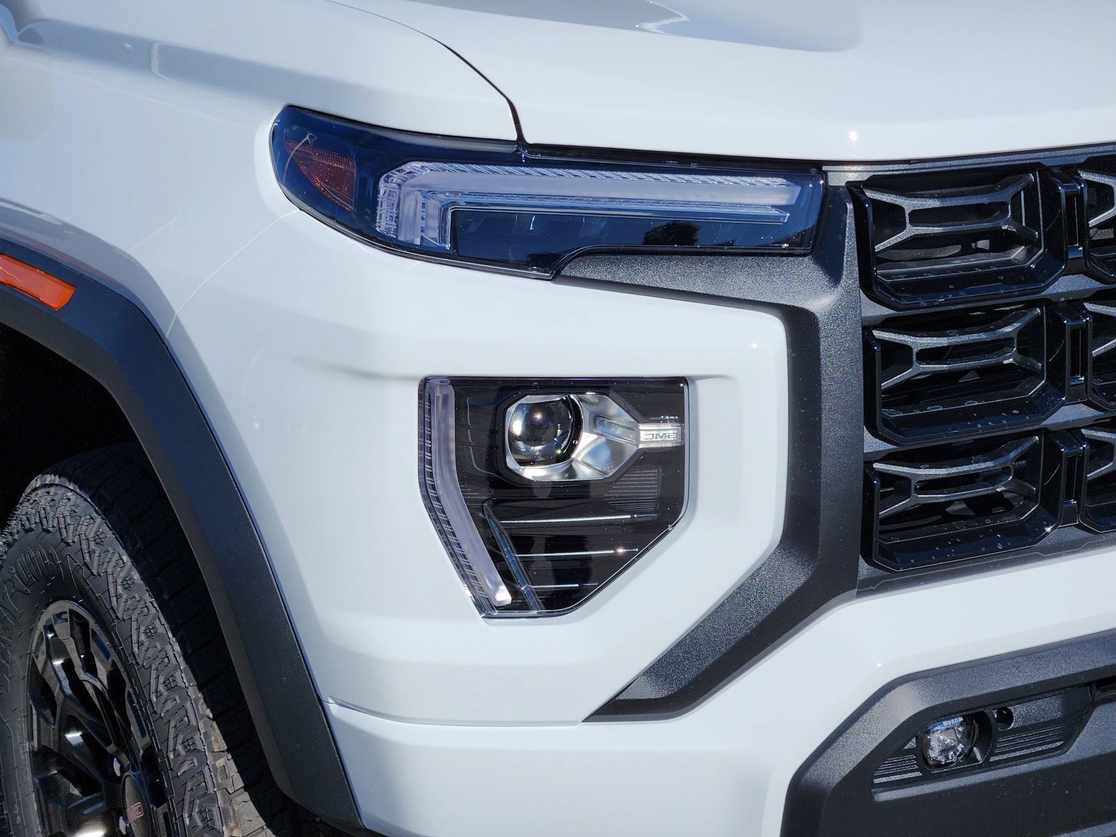 New 2026 GMC Canyon Elevation w/ Convenience Package RWD image 10