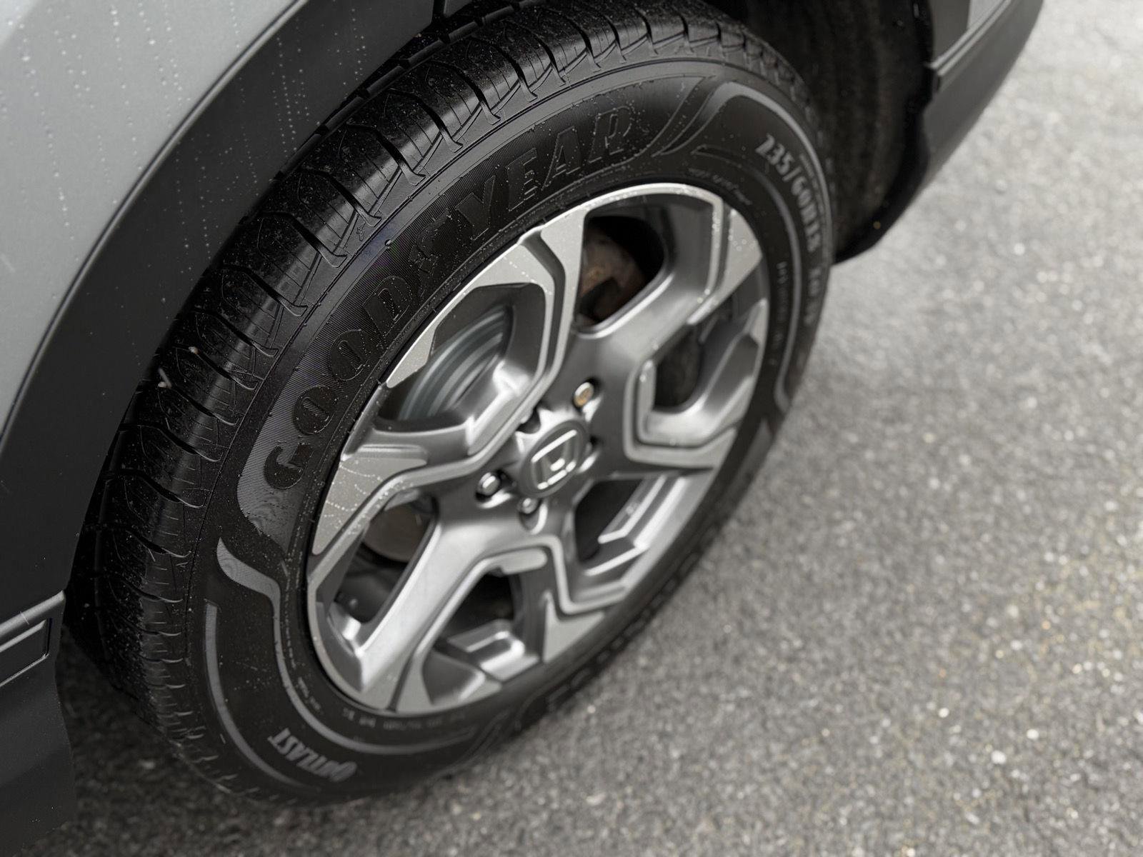 Used 2019 Honda CR-V EX image 11