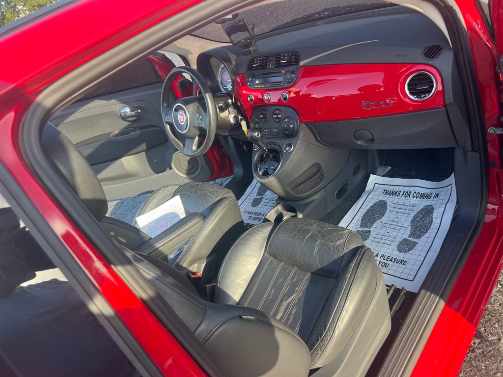 Used 2012 FIAT 500 Lounge w/ Luxury Leather Pkg FWD image 19