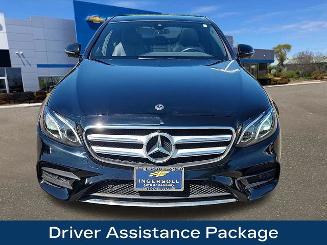Used 2019 Mercedes-Benz E 300 4MATIC image 2