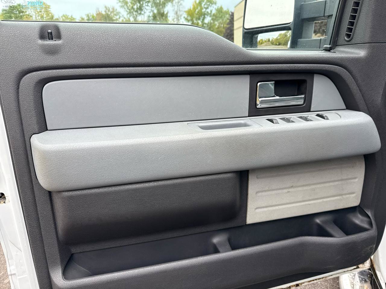 Used 2013 Ford F150 XLT w/ HD Payload Pkg AWD/4WD image 10