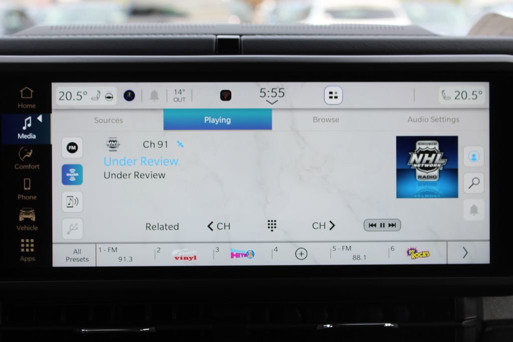 Used 2025 Jeep Wrangler Unlimited Sahara image 23