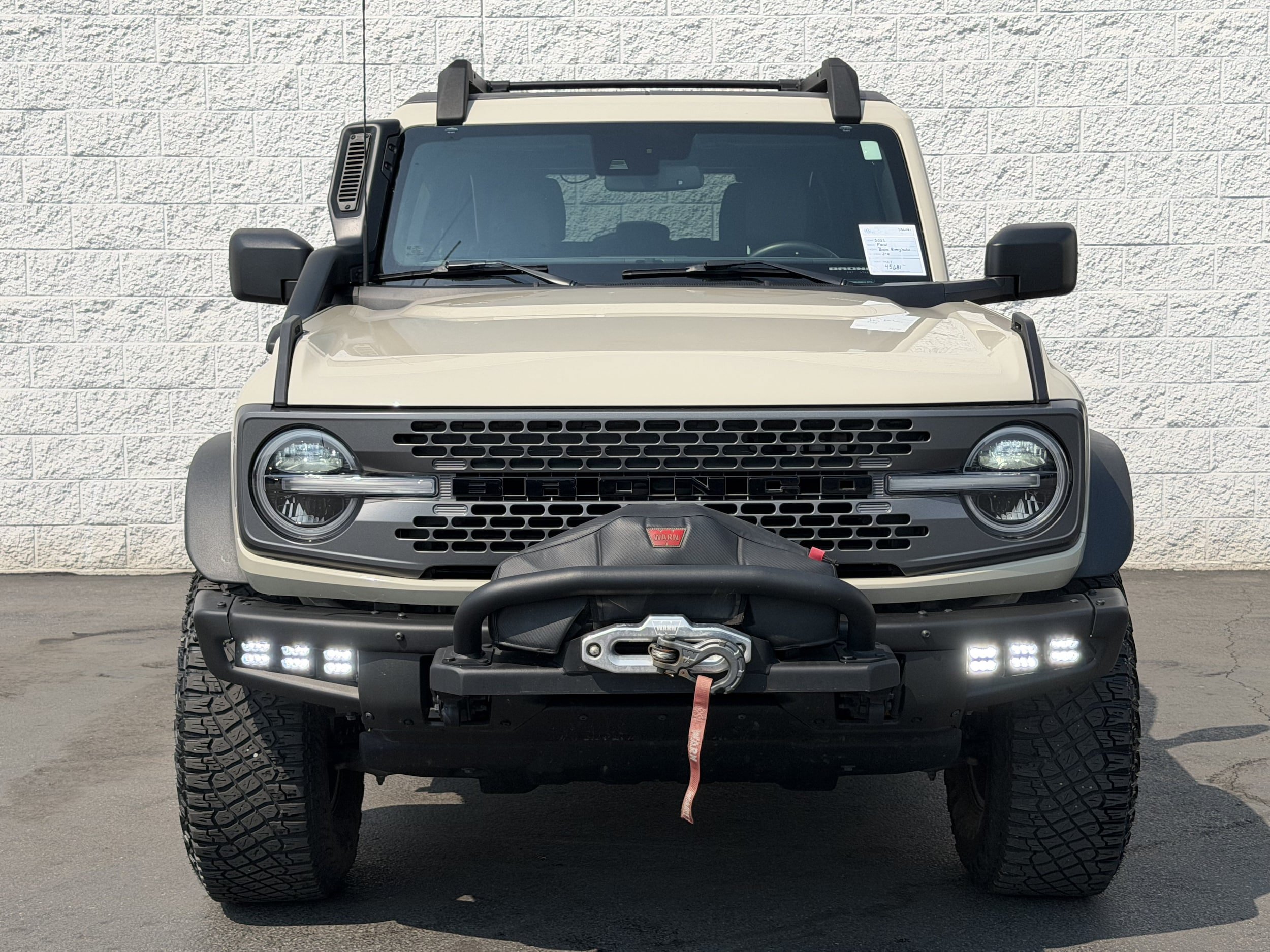 Used 2022 Ford Bronco Everglades AWD/4WD image 2