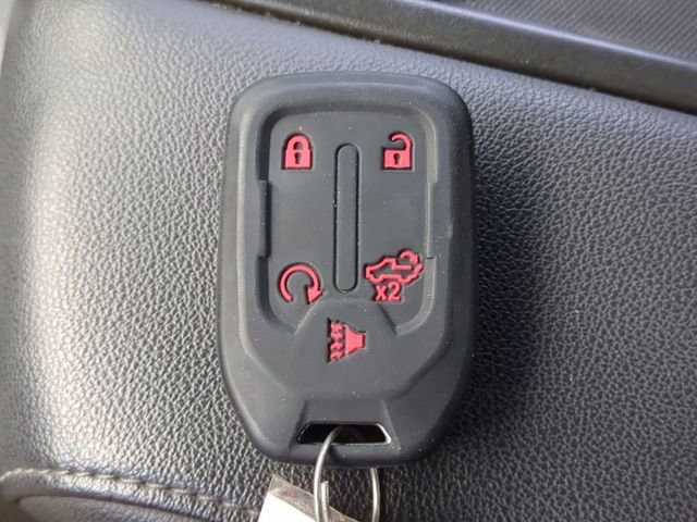 Used 2020 Chevrolet Silverado 1500 LT w/ All-Star Edition image 29