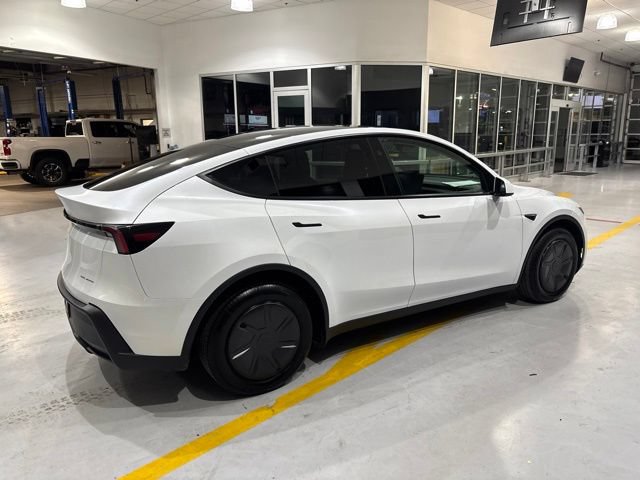 Used 2026 Tesla Model Y Long Range AWD/4WD image 10