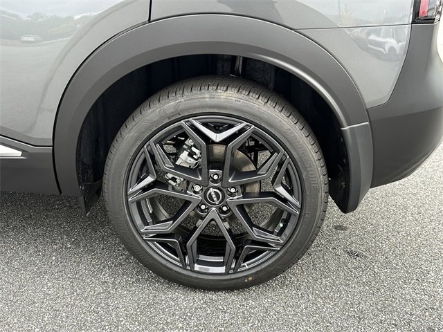 New 2026 Nissan Kicks SR w/ SR Premium Package image 14