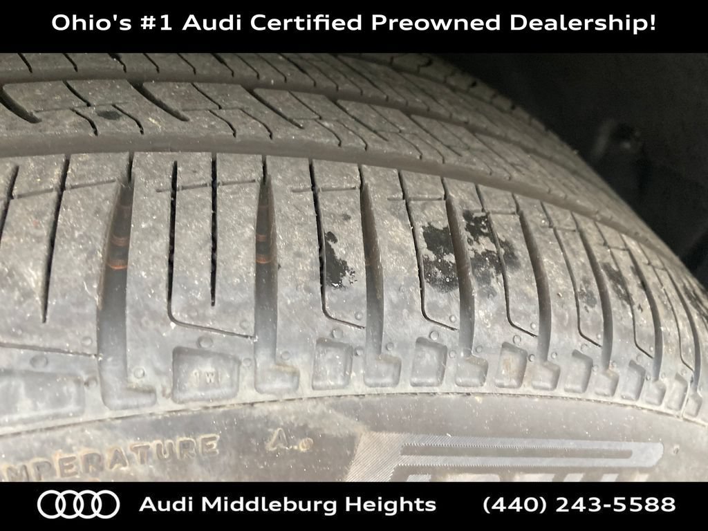 Certified 2025 Audi Q5 Premium w/ Convenience Package AWD/4WD image 16