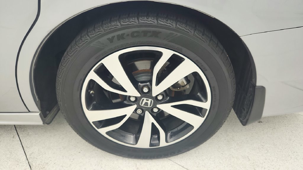 Used 2020 Honda Odyssey Elite image 29