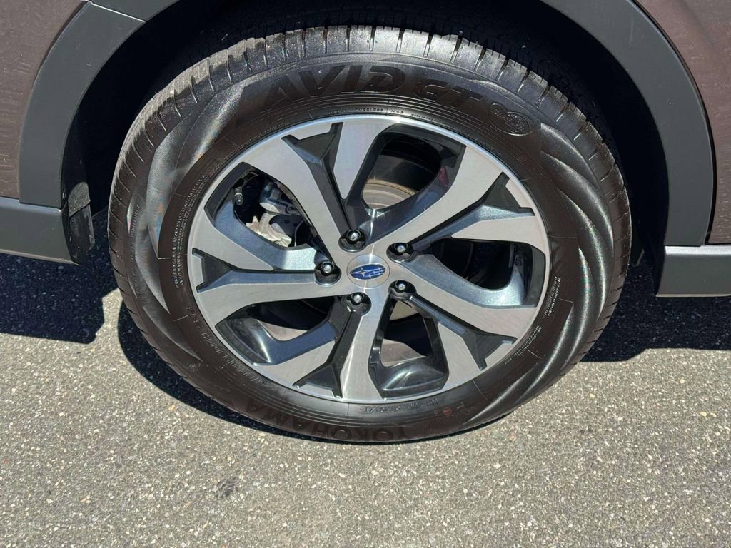 Used 2022 Subaru Outback Limited image 11
