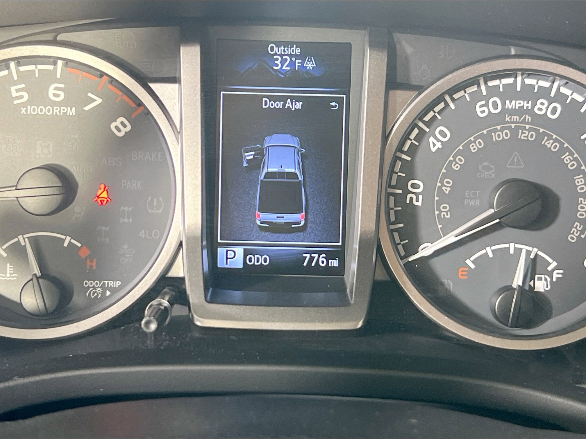 Used 2019 Toyota Tacoma Limited image 12