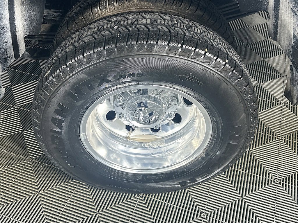 New 2025 RAM 3500 Limited image 17