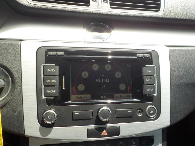 Used 2015 Volkswagen CC Sport FWD image 14