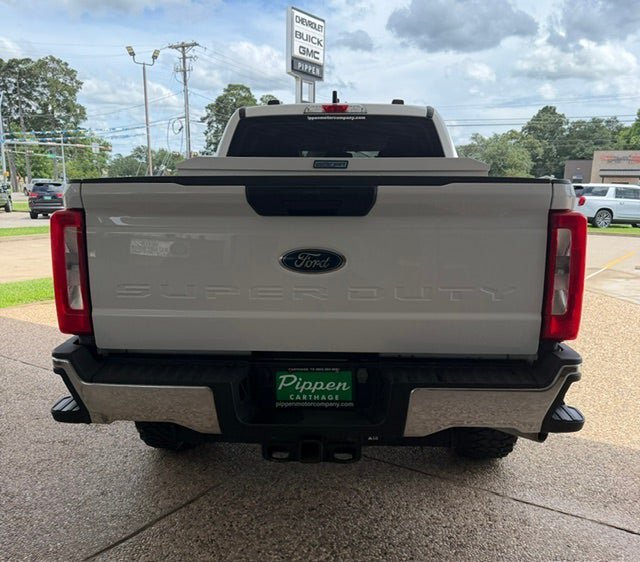 Used 2023 Ford F250 XL w/ XL Off-Road Package AWD/4WD image 7