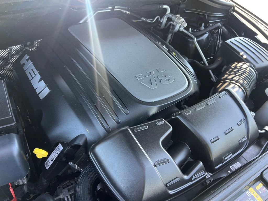 Used 2024 Dodge Durango R/T AWD/4WD image 40