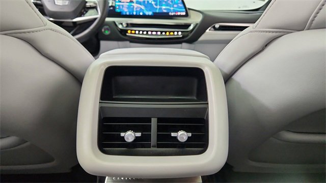 Used 2025 Cadillac Lyriq Luxury image 53