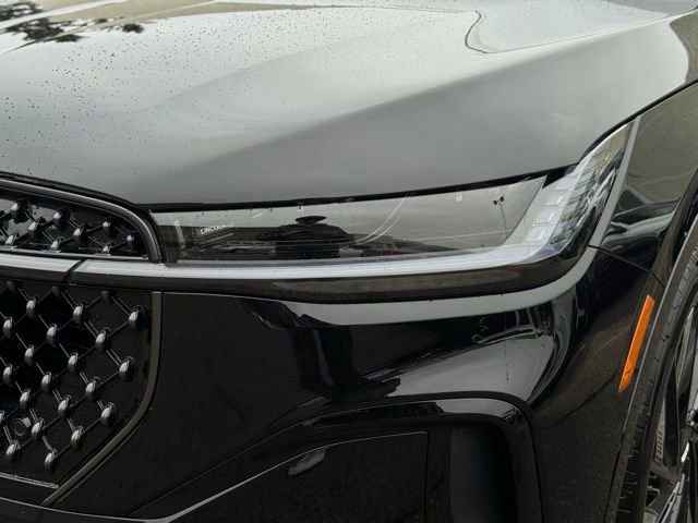 New 2026 Lincoln Nautilus Reserve w/ Jet Appearance Package image 9