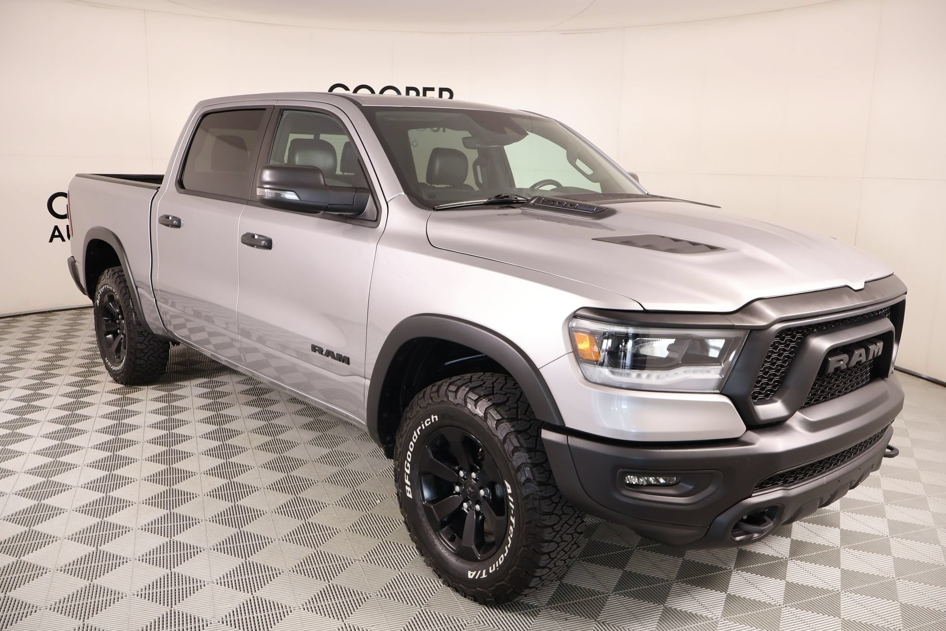 Used 2024 RAM 1500 Rebel w/ Rebel Level 1 Equipment Group AWD/4WD image 1