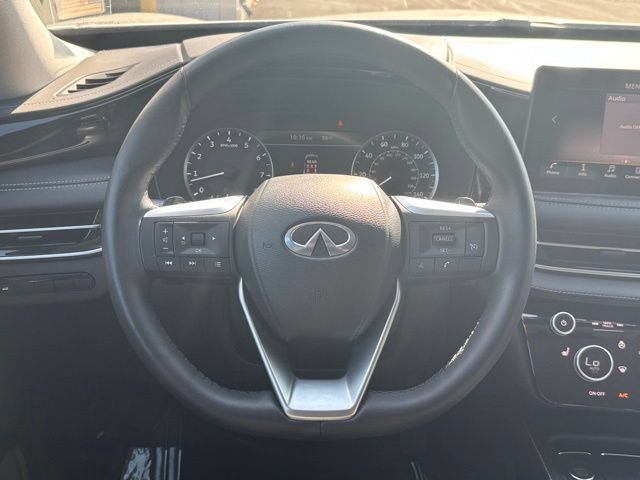 Used 2023 INFINITI QX60 Pure AWD/4WD image 22