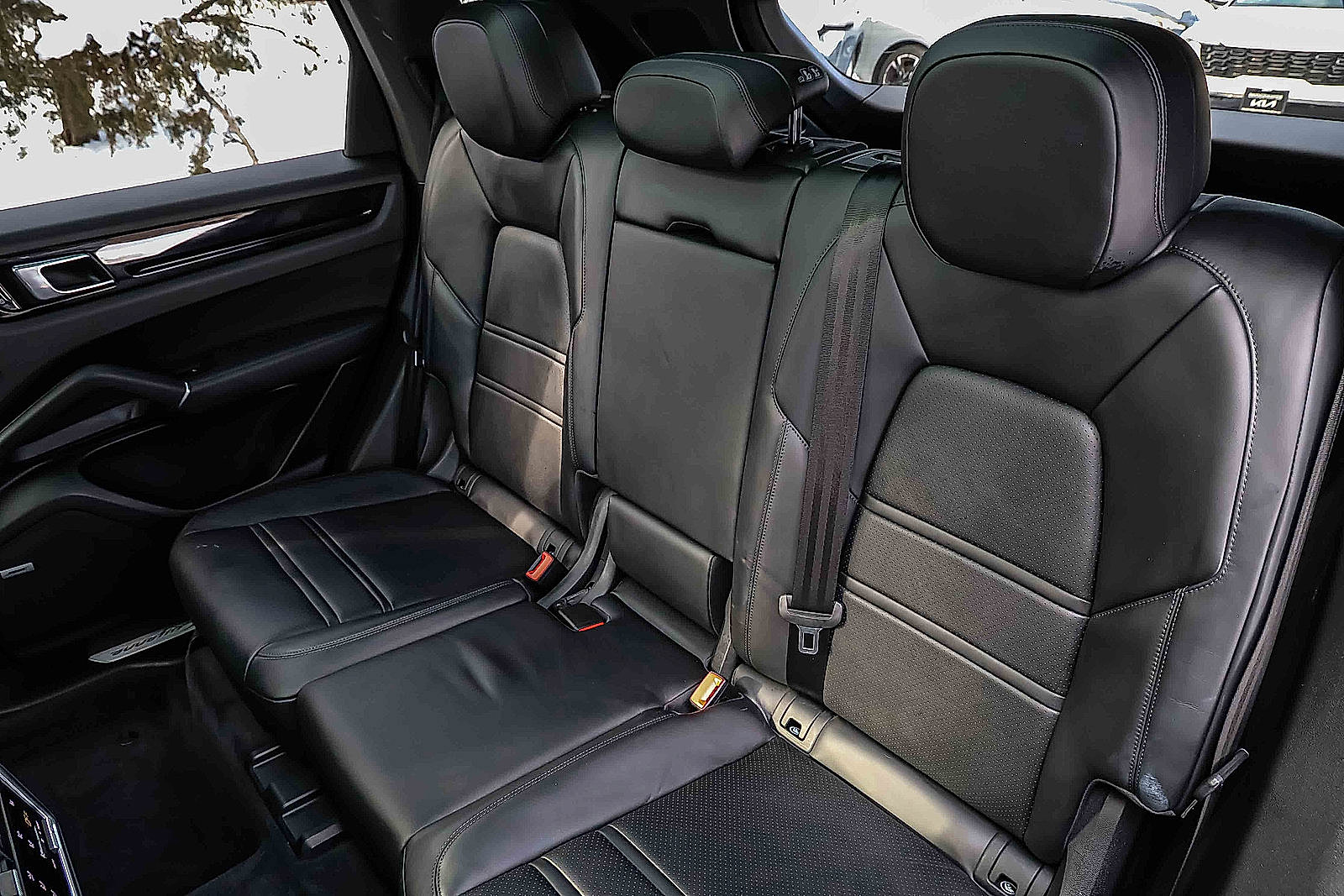Used 2021 Porsche Cayenne S AWD/4WD image 22