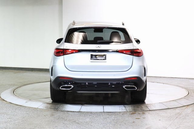 Used 2025 Mercedes-Benz GLC 350e 4MATIC w/ AMG Line image 12