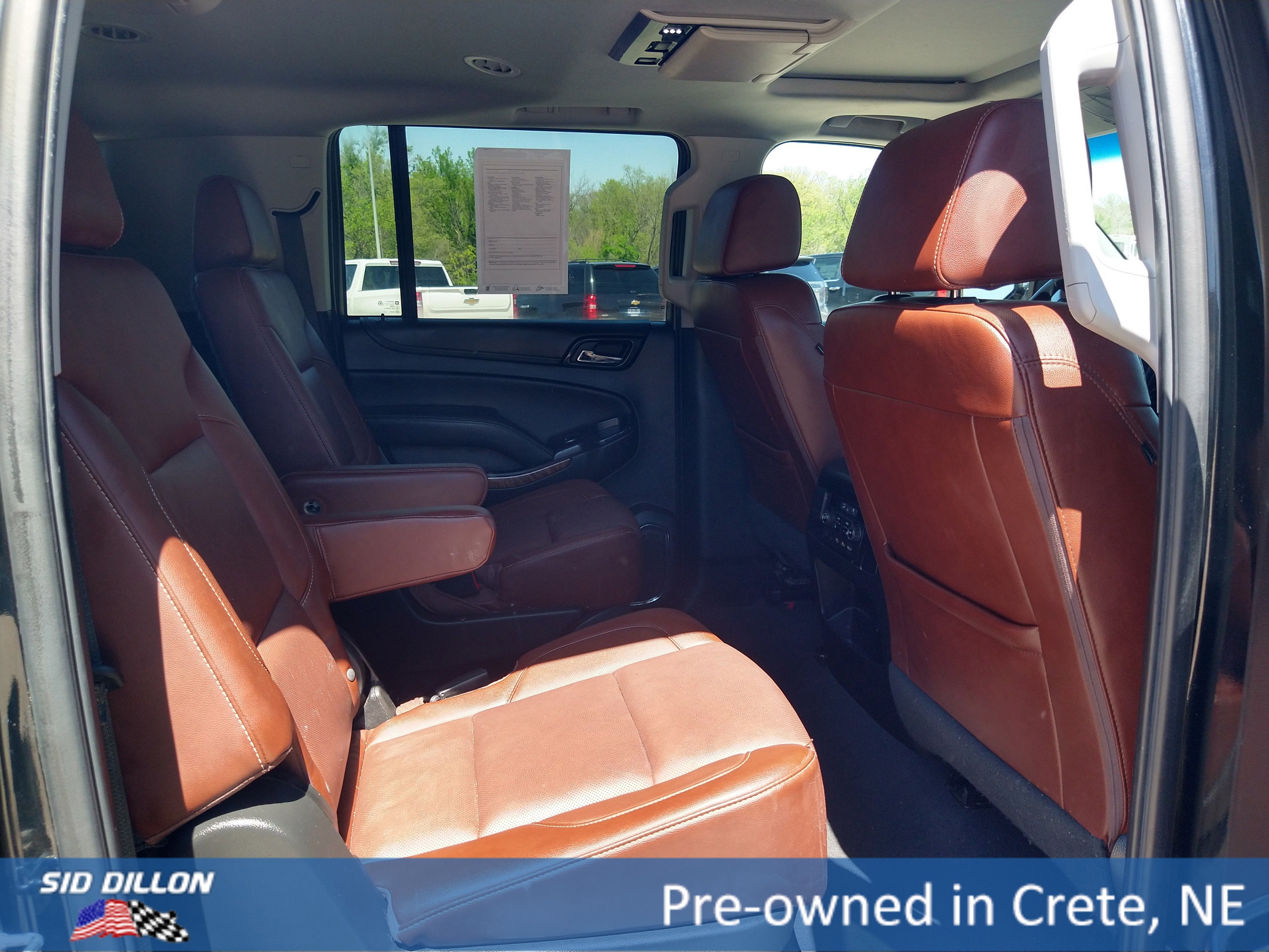 Used 2020 Chevrolet Suburban Premier w/ Premier Plus Edition image 6