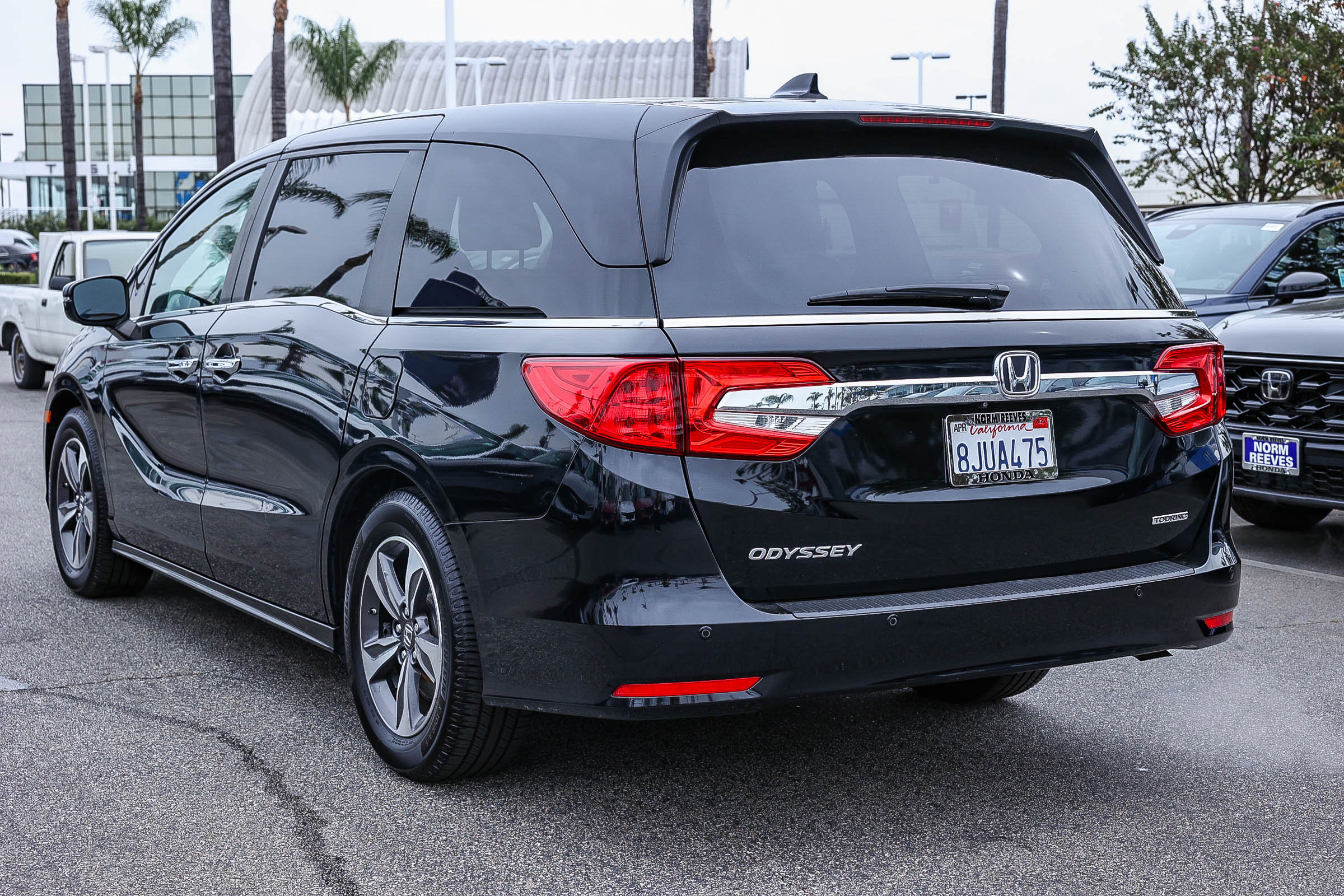 Certified 2019 Honda Odyssey Touring image 4