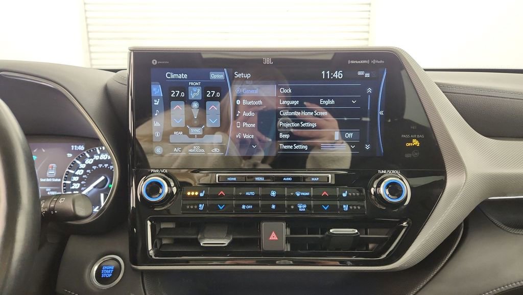 Used 2021 Toyota Highlander Limited image 12