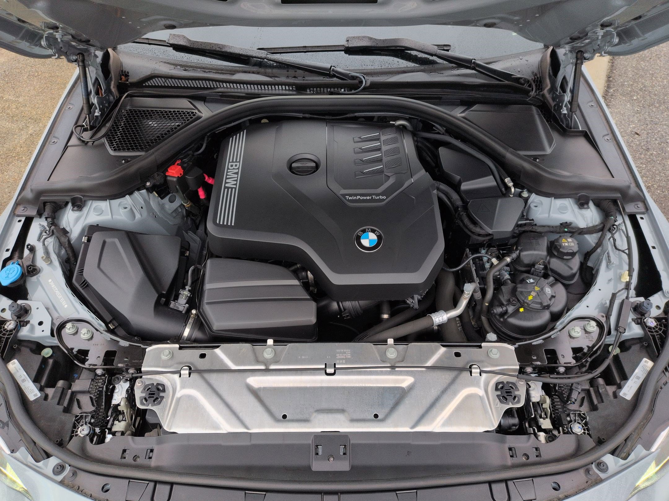 Used 2025 BMW 230i Coupe w/ M Sport Package image 34