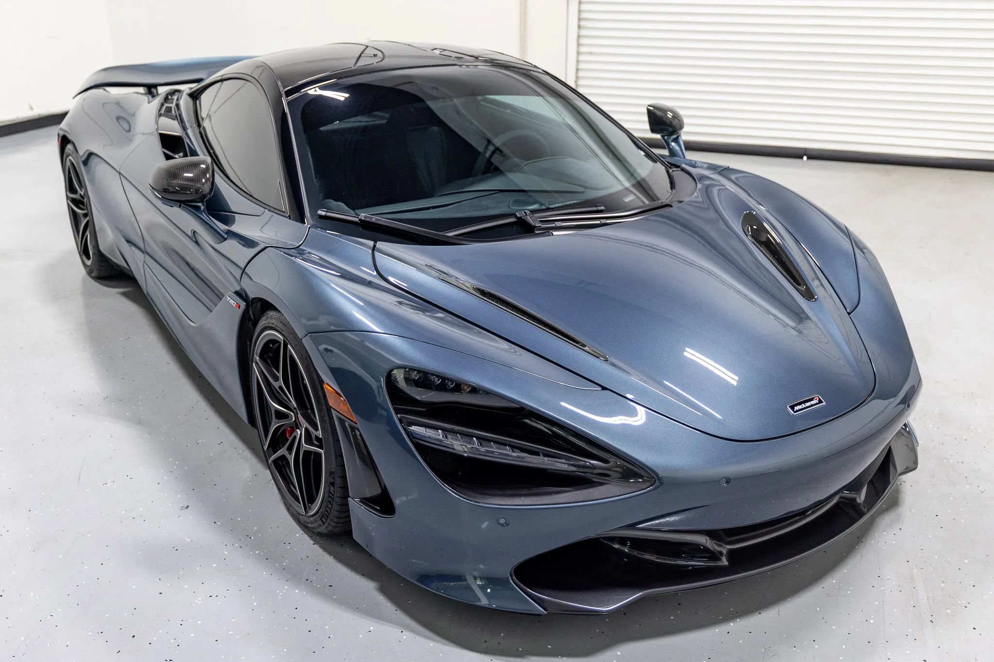 Used 2018 McLaren 720S Performance RWD image 35
