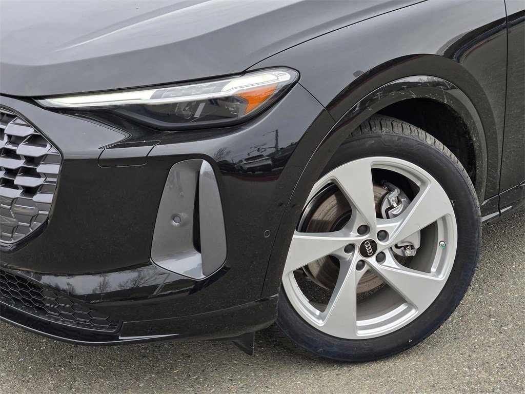 New 2025 Audi Q5 Prestige image 9