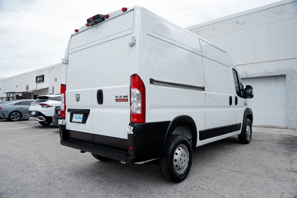 Used 2022 RAM ProMaster 1500 FWD image 8